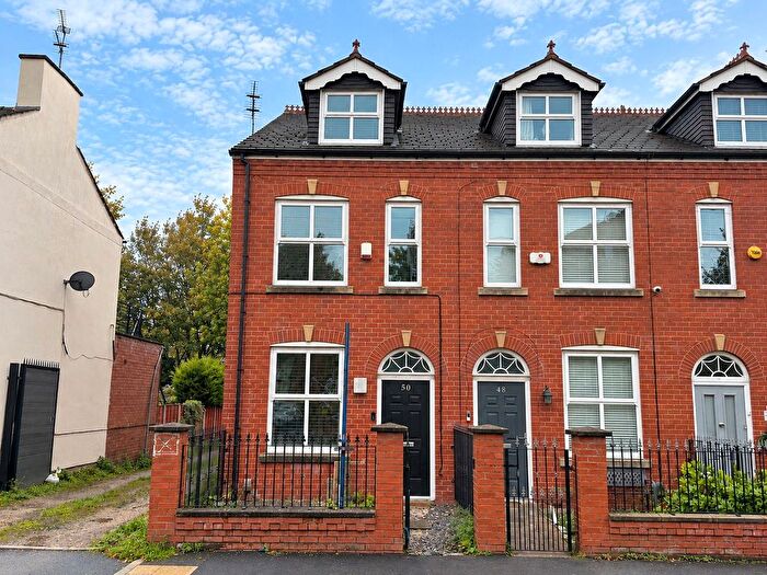 4 Bedroom End Of Terrace House For Sale In Belgrave Road, New Moston, Manchester, M40
