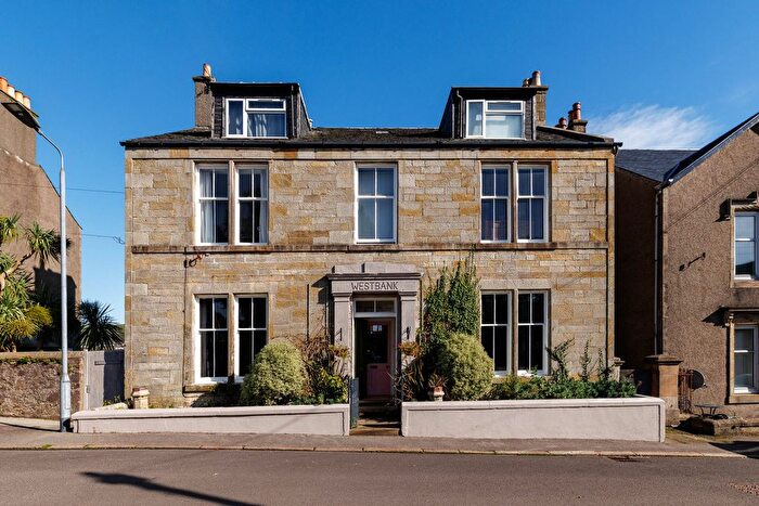 7 Bedroom Detached House For Sale In Westbank House, Dell Road, Campbeltown, PA28