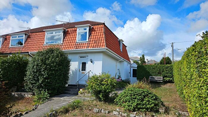 3 Bedroom Semi-Detached House For Sale In Trelawney Road, Truro, TR1