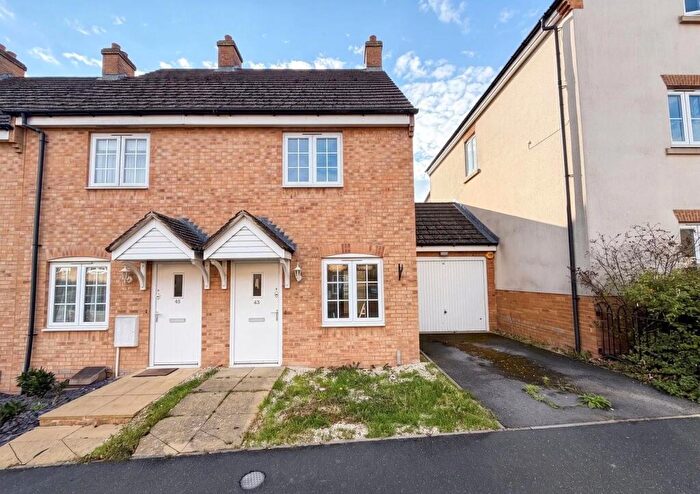 2 Bedroom Terraced House To Rent In Savernake Drive, Little Stanion, NN18