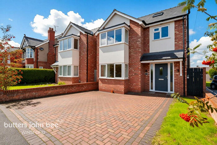 4 Bedroom Detached House For Sale In Swanlow Lane, Winsford, CW7