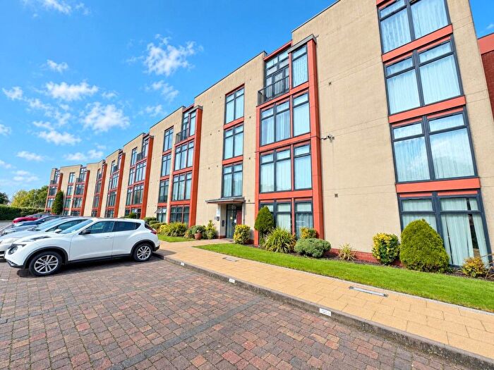 2 Bedroom Flat For Sale In Lauriston Close, Manchester, M22