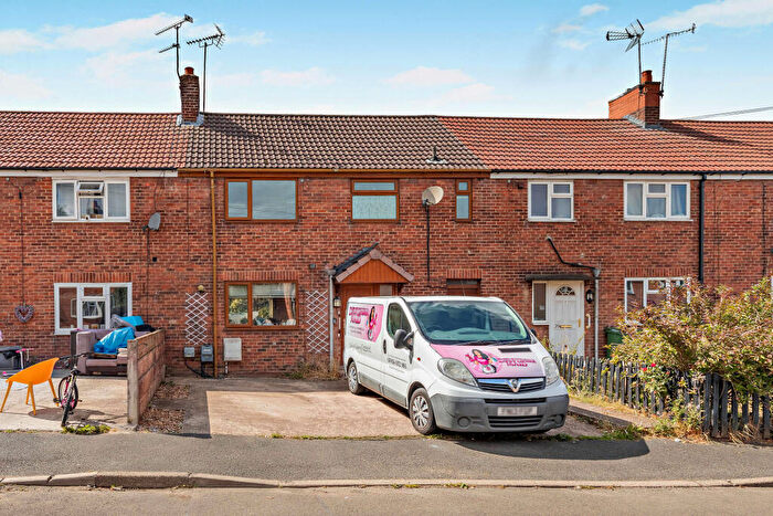 3 Bedroom Terraced House For Sale In Maple Drive, Belper, DE56
