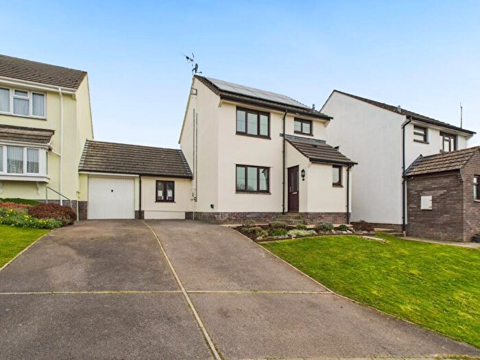 4 Bedroom Detached House For Sale In Fernworthy Park, Copplestone, Crediton, Devon, EX17