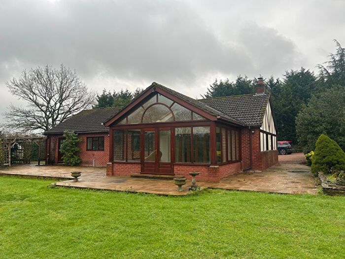 3 Bedroom Detached Bungalow For Sale In Oak Lane, Allesley, Coventry, CV5