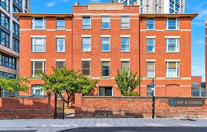 3 Bedroom Flat To Rent In St Michaels Court, Croydon, CR0