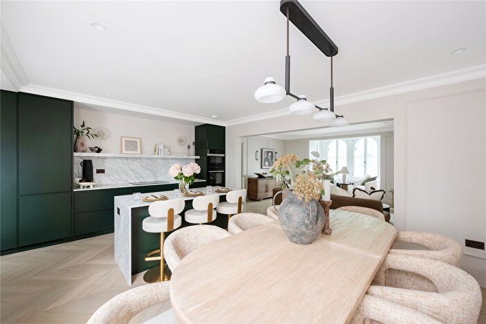 3 Bedroom Flat For Sale In Jermyn Street, London, SW1Y
