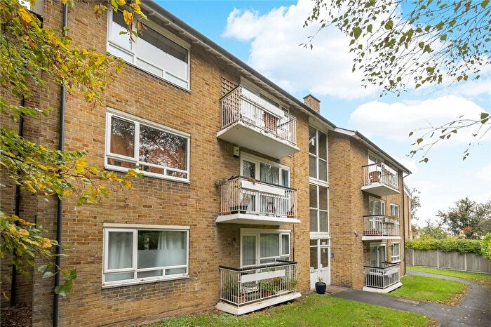 2 Bedroom Flat For Sale In Sydenham Avenue, Sydenham, London, SE26
