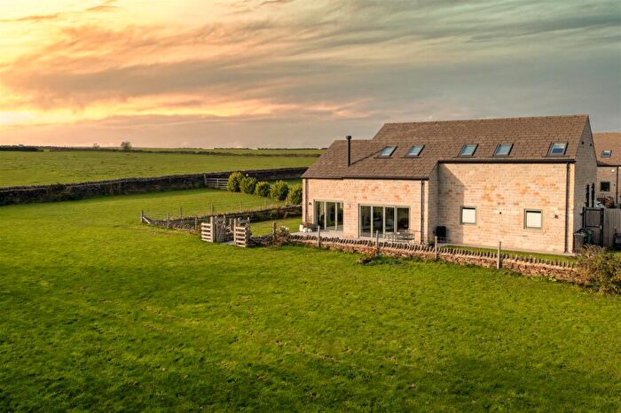 4 Bedroom Detached House For Sale In Maypole View, Winterburn Lane, Warley, Halifax, West Yorkshire, HX2