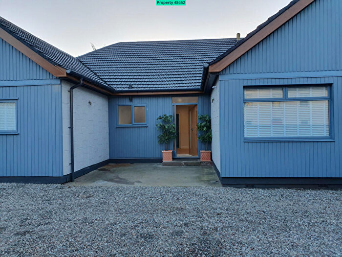 5 Bedroom Bungalow To Rent In Kerach Bank, Balkerach Street, Doune, FK16