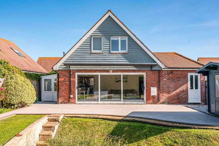 3 Bedroom Detached House For Sale In Culimore Close, West Wittering, PO20