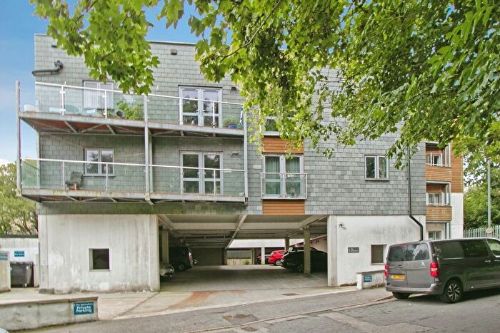 2 Bedroom Flat For Sale In Hillside Road, Falmouth, Cornwall, TR11