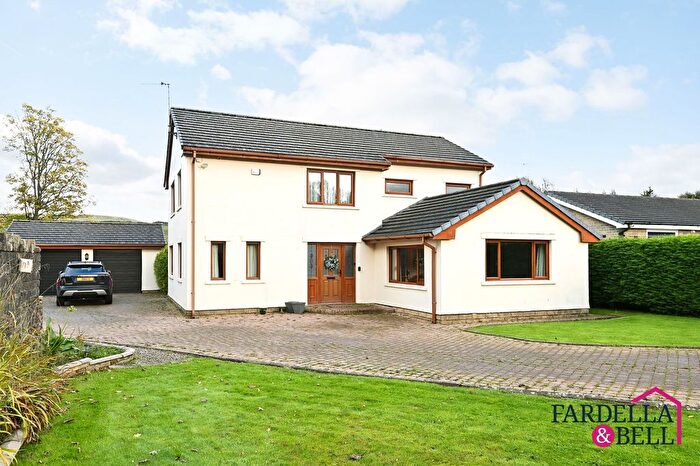 4 Bedroom Detached House For Sale In Park Road, Cliviger, BB10