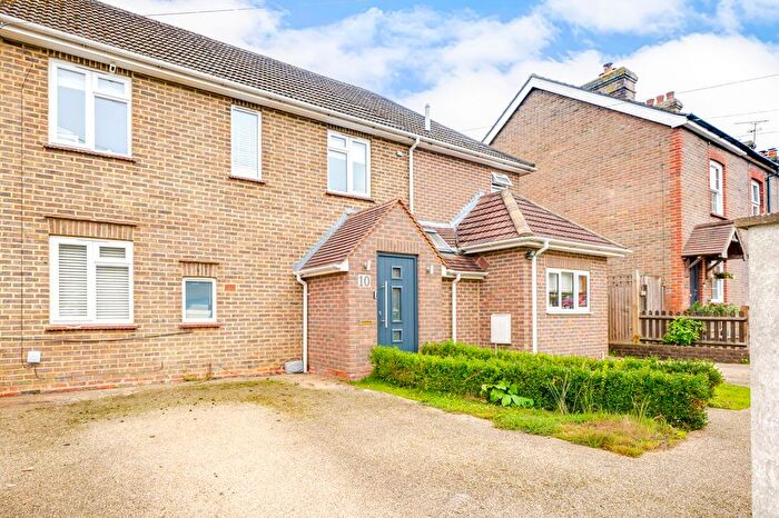 4 Bedroom Semi-Detached House For Sale In Blackness Road, Crowborough, TN6