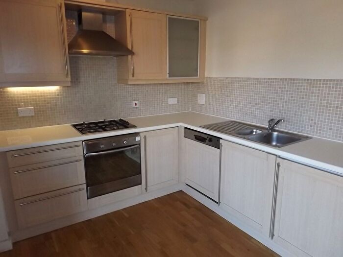 2 Bedroom Flat To Rent In Green Lane, Sheffield, S3