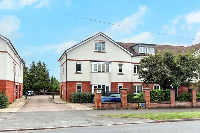 2 Bedroom Flat For Sale In Northampton Road, Wellingborough, NN8