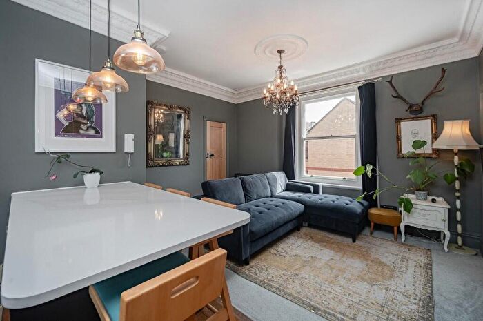2 Bedroom Flat To Rent In The Drive, Hove, Brighton & Hove, BN3