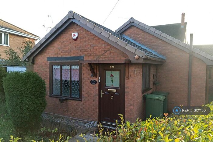 2 Bedroom Bungalow To Rent In Barley Mow Lane, Bromsgrove, B61