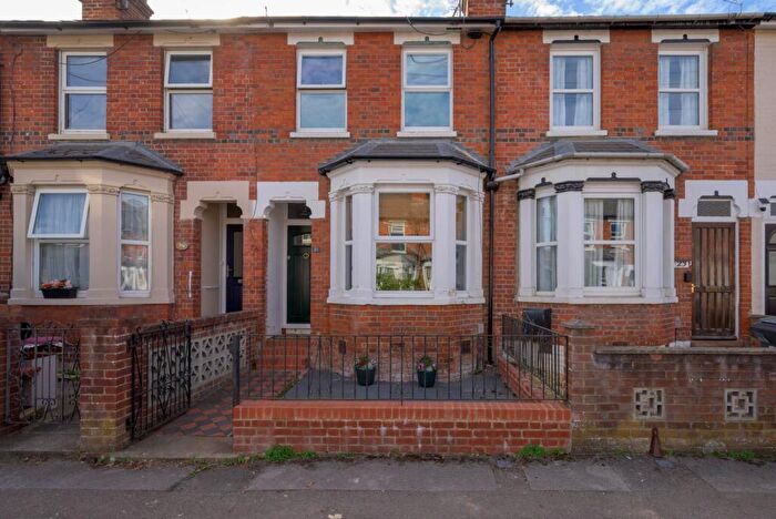 3 Bedroom Terraced House For Sale In Newport Road, Reading, RG1