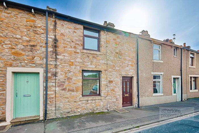 2 Bedroom Cottage For Sale In Old Row, Barrow, BB7