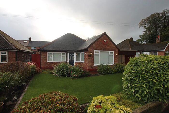 2 Bedroom Bungalow To Rent In Oak Tree Road, Eccleston, St. Helens, WA10