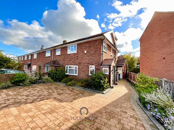 4 Bedroom Semi-Detached House For Sale In Austin Road, Bromsgrove, Worcestershire, B60