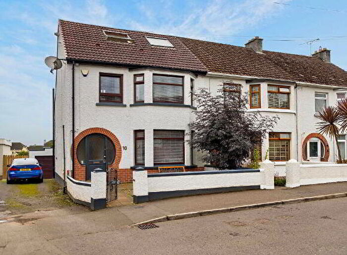 3 Bedroom TownHouse For Sale In Hazelbank Road, Coleraine, BT51