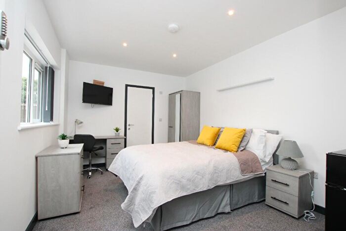 1 Bedroom House Of Multiple Occupation To Rent In Victoria Street, NN14