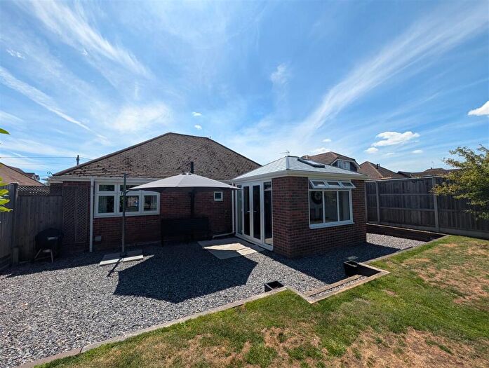 4 Bedroom Detached Bungalow For Sale In Oakgrove Road, Bishopstoke, Eastleigh, SO50