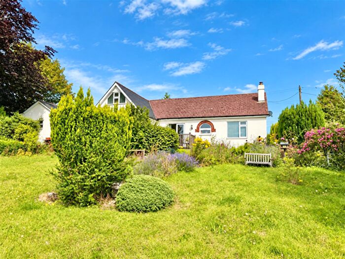 3 Bedroom Detached Bungalow For Sale In Deans Walk, Harrow Hill, Drybrook, GL17
