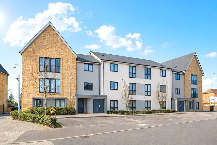 2 Bedroom Flat For Sale In Flat, Tidman Road, Reading, RG2