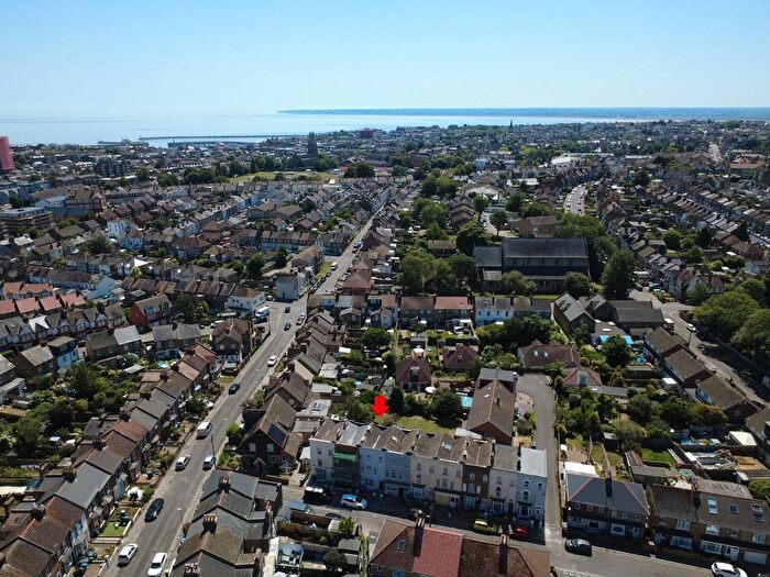 4 Bedroom Town House For Sale In Leopold Road, Ramsgate, CT11
