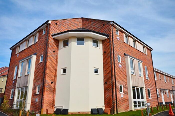2 Bedroom Apartment For Sale In Warren Avenue, Saxmundham, IP17