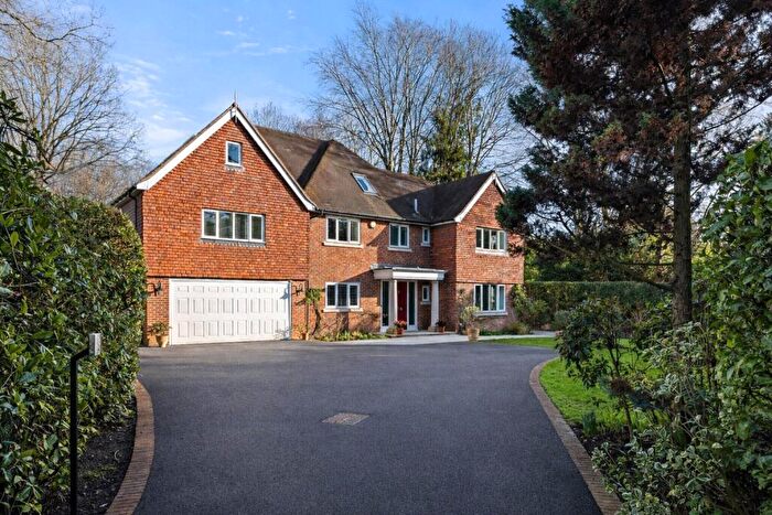 6 Bedroom Detached House For Sale In Albany Close, Esher, KT10