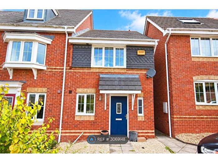 2 Bedroom End Of Terrace House To Rent In Thyme Avenue, Whiteley, Fareham, PO15