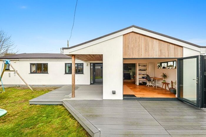 4 Bedroom Bungalow For Sale In Stad Ty Gwyn, Rhostrehwfa, Llangefni, Isle Of Anglesey, LL77
