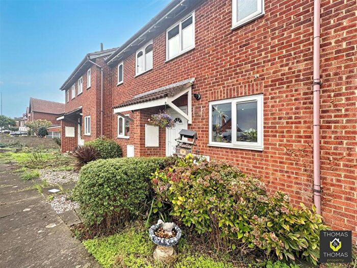 2 Bedroom Terraced House For Sale In Meadvale Close, Longford, GL2