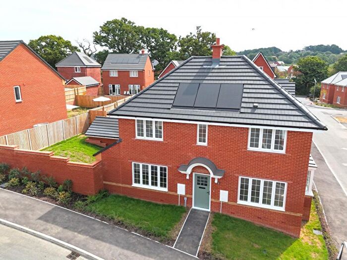 4 Bedroom Detached House For Sale In Wheatsheaf Road, Wimborne, BH21
