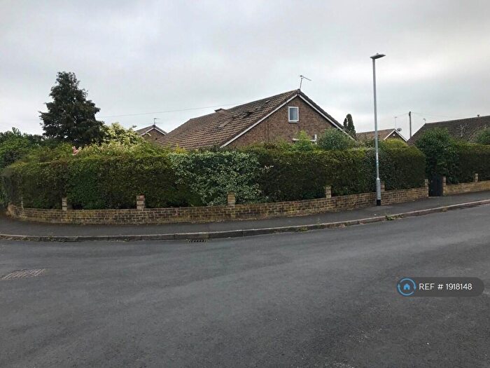 4 Bedroom Bungalow To Rent In Beech Close, Sproatley, Hull, HU11