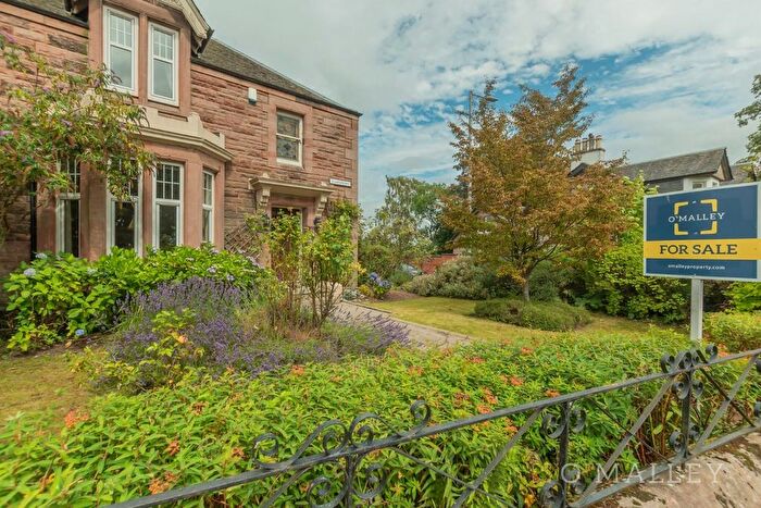 5 Bedroom Semi-Detached House For Sale In Claremont, Alloa, FK10