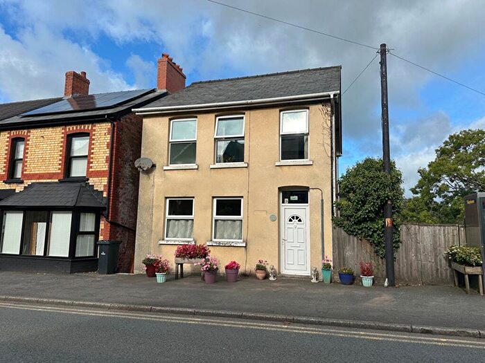 4 Bedroom Detached House For Sale In High Street, Sennybridge, Brecon, LD3