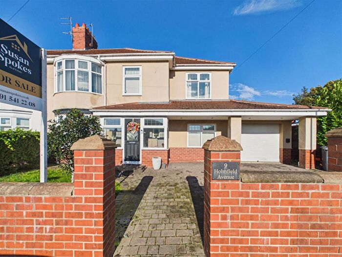 4 Bedroom Semi-Detached House For Sale In Holmfield Avenue, South Shields, NE34