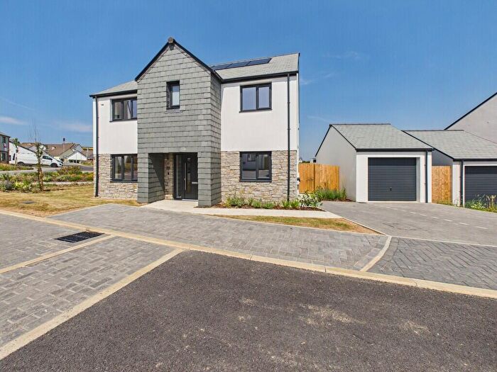 4 Bedroom Detached House For Sale In Upton Green, Bude, EX23