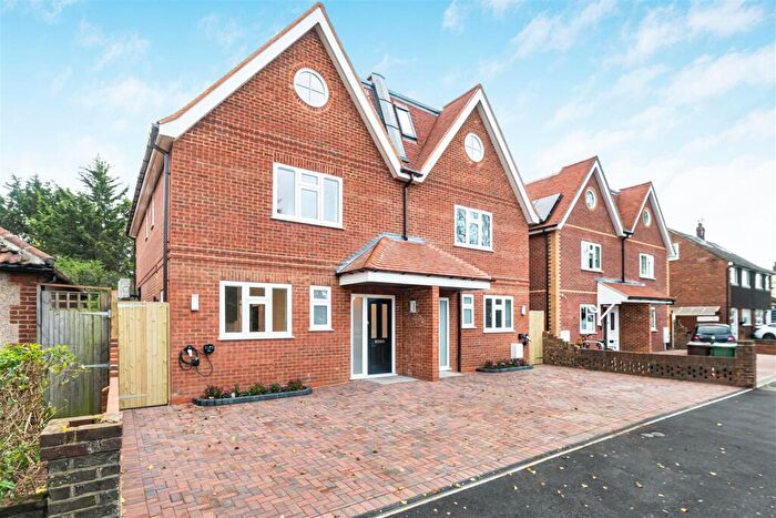 5 Bedroom Semi-Detached House For Sale In Westfield Place, Cheam, Sutton, SM1
