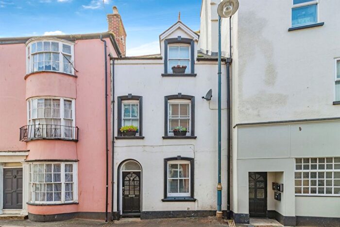 4 Bedroom Property For Sale In Northumberland Place, Teignmouth, TQ14