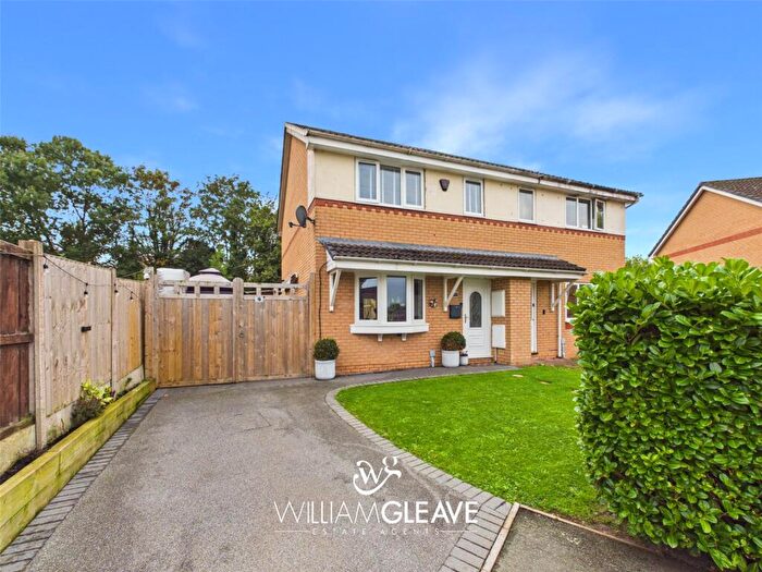 3 Bedroom Semi-Detached House For Sale In Vermeer Close, Connah's Quay, Deeside, Flintshire, CH5