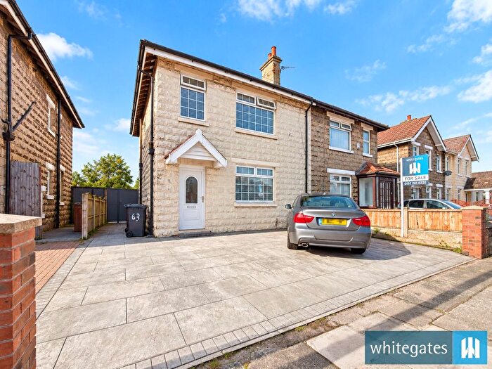 3 Bedroom Semi-Detached House For Sale In Bailey Drive, Bootle, Merseyside, L20
