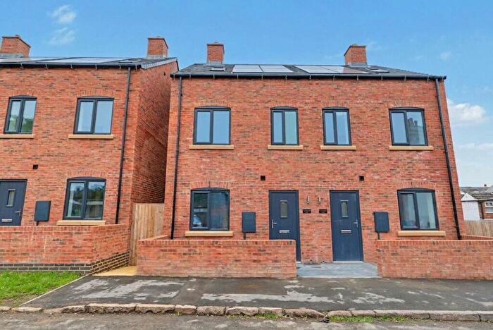 3 Bedroom Semi-Detached House For Sale In Victoria Street, Fleckney, LE8