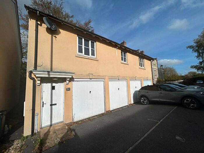 2 Bedroom Semi-Detached House To Rent In Clockhouse View, Street, BA16