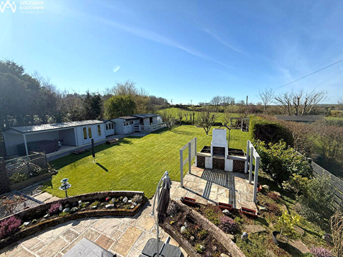 5 Bedroom Bungalow For Sale In Carreglefn, Amlwch, LL68